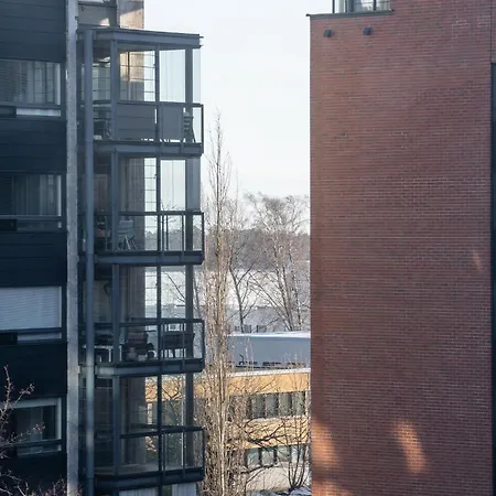 아파트 Bright And Fresh 6th Floor Studio Apartment, Bus Stop 200m *